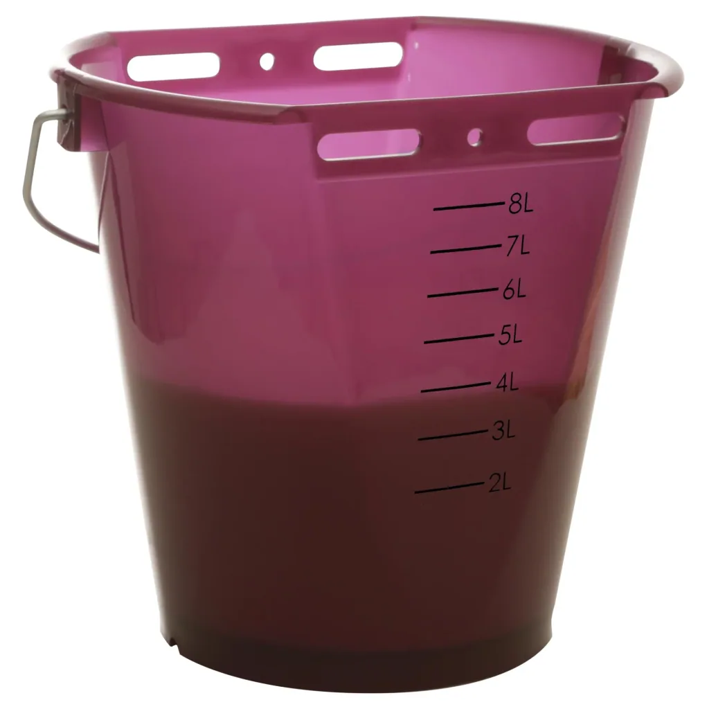 Calf drinking bucket 8 l, berry transparent with scale