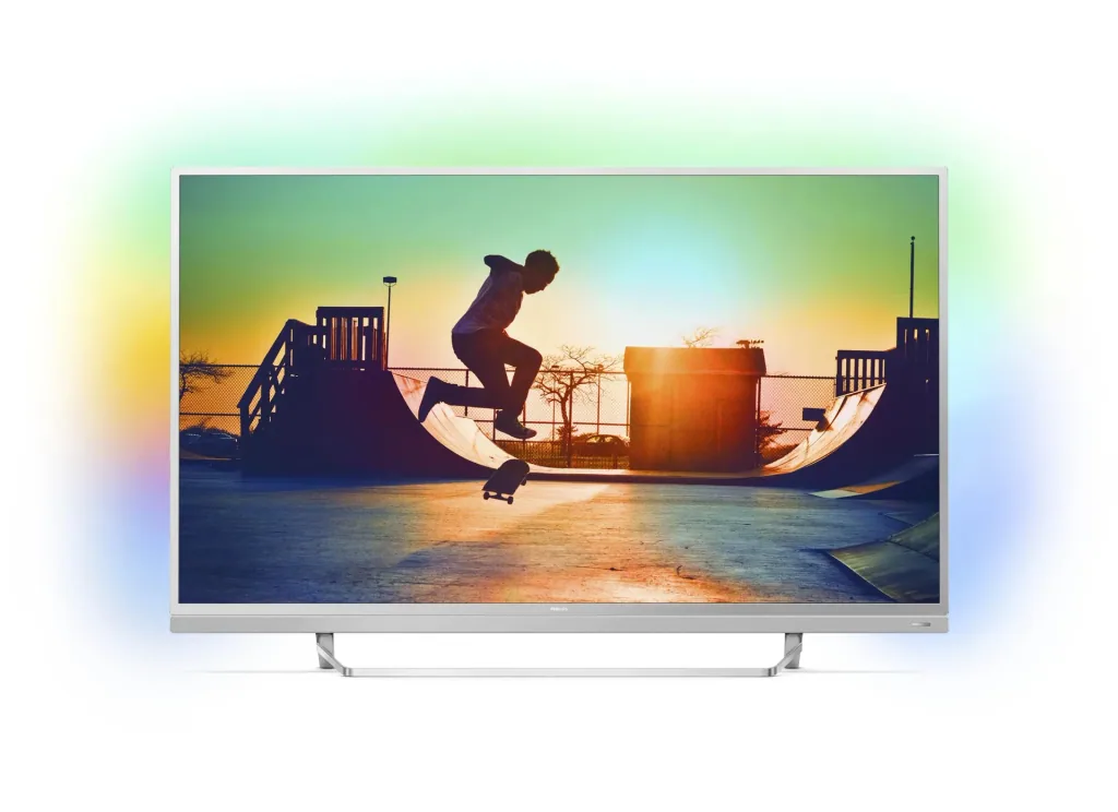 Ultra-slim 4K UHD LED TV 49", with 3-sided Ambilight