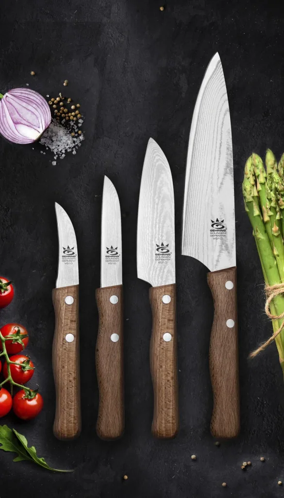 Damascus vegetable knife, blade 8 cm