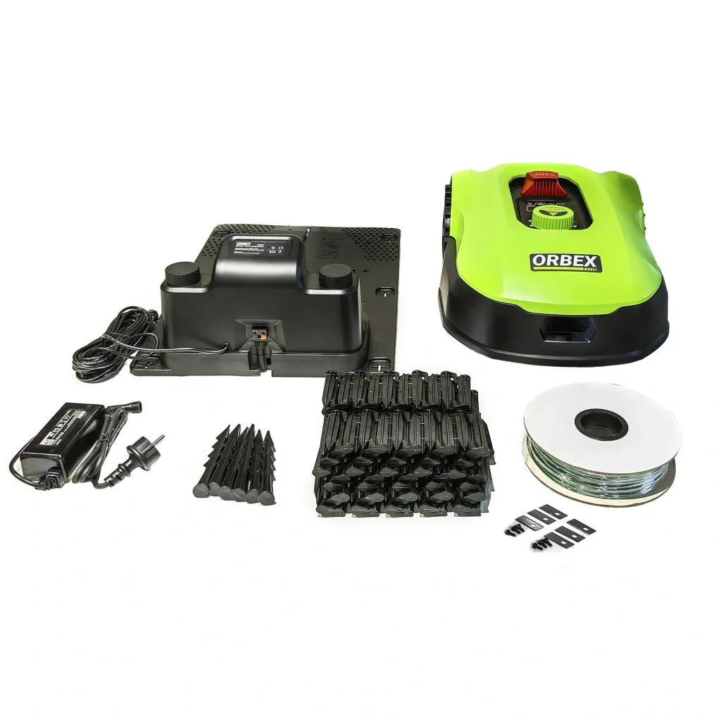 Robotic lawnmower S900G up to 900 m²