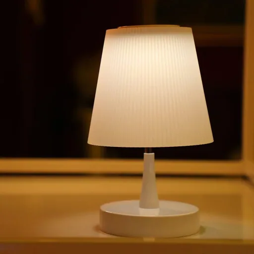 VT-7515 Table Lamp - Touch Dimmable - Rechargeable - White