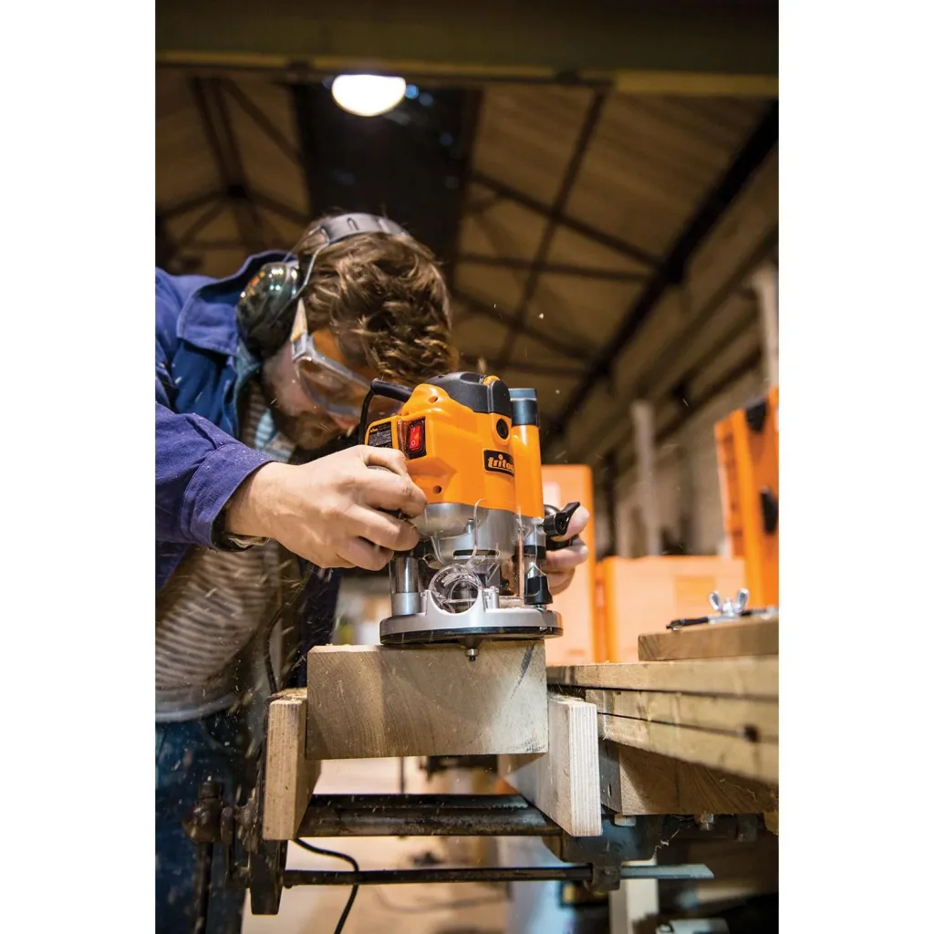 Compact precision milling machine, 1010 W JOF001EU