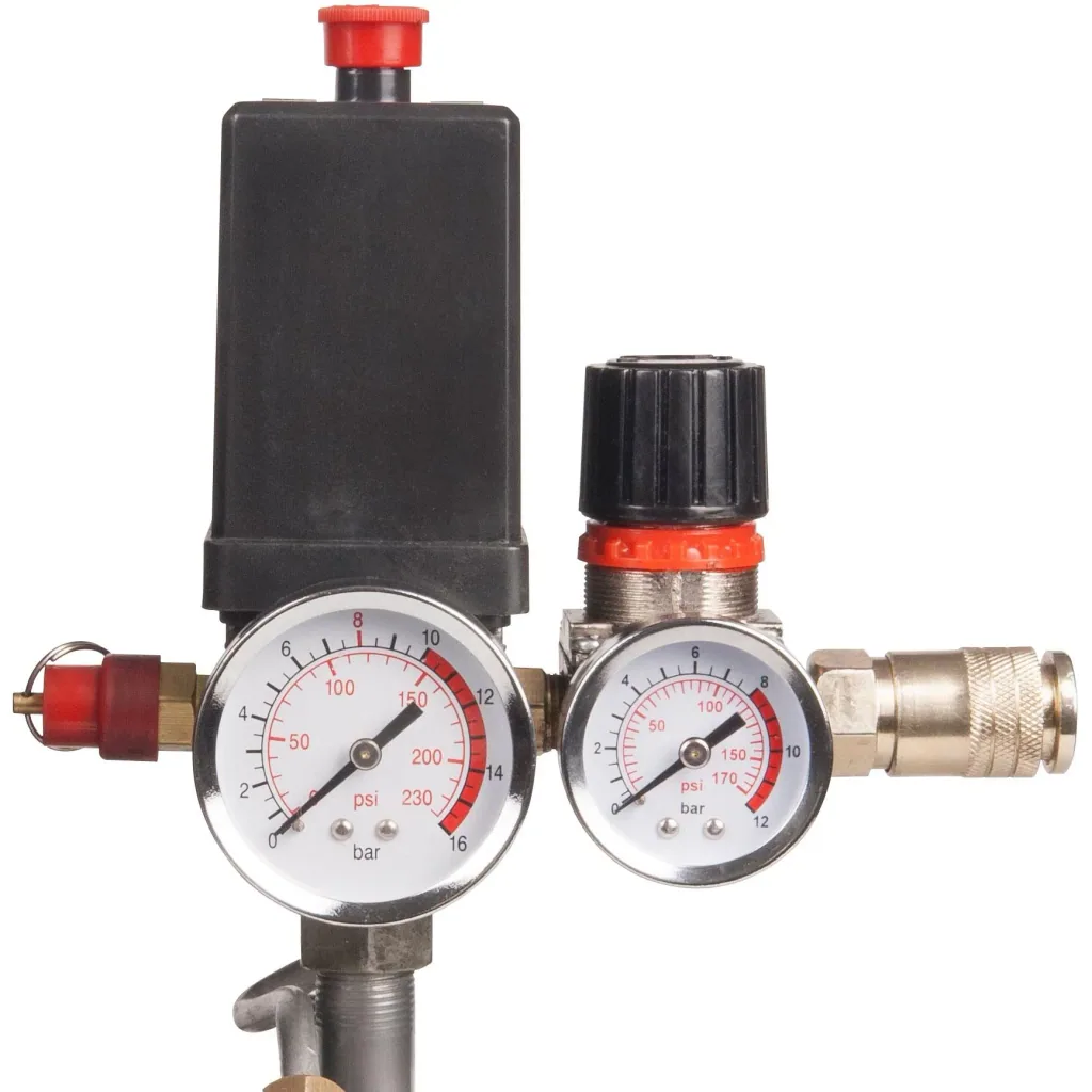 CRM1044 Compressor - 750W - 1.1 HP - 8 Liters - Max. 8 bar - Incl. 1/4 inch universal shortcut and 2 pressure gauges