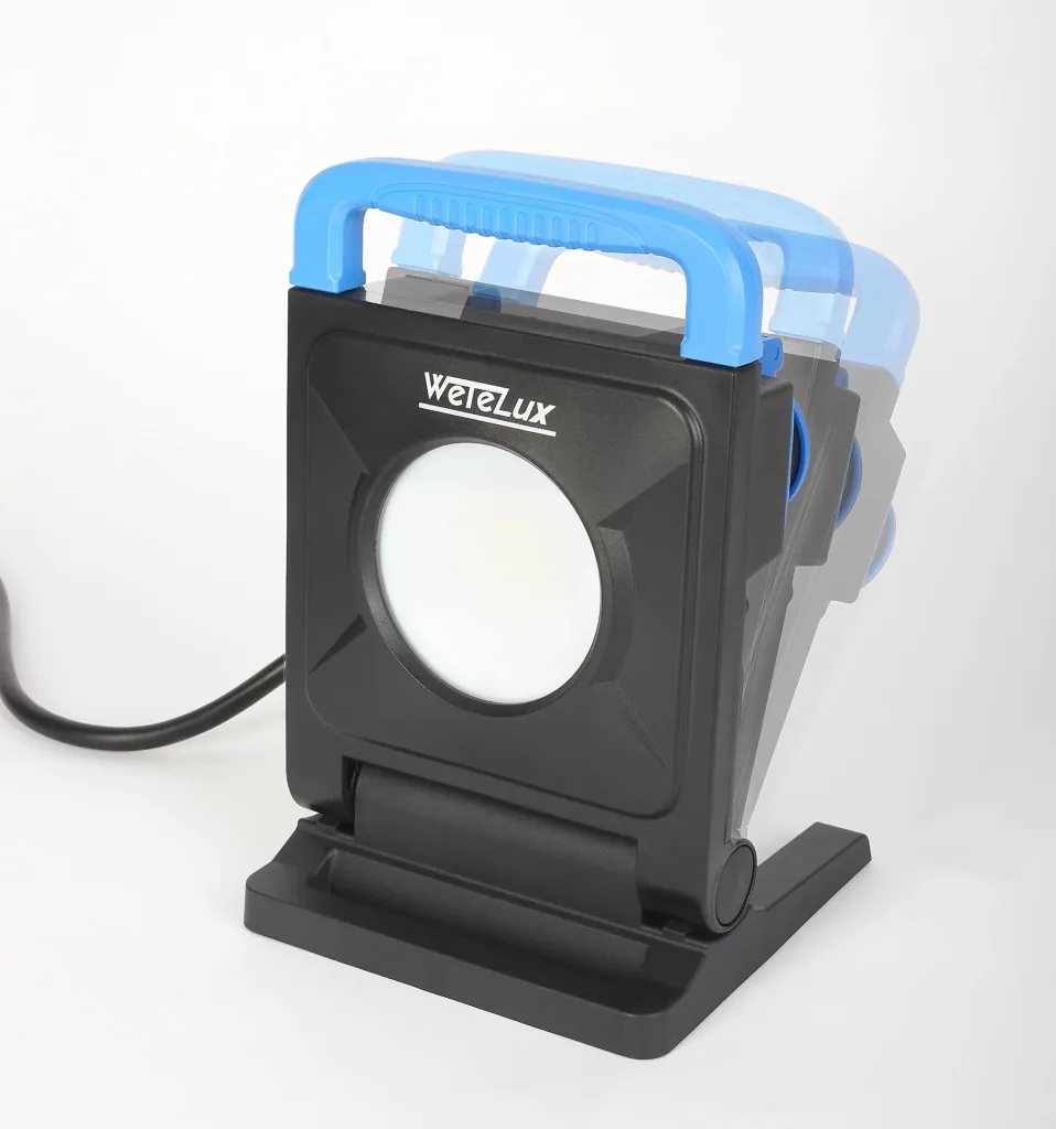 24 W LED work light with 2 sockets