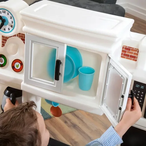 Large gourmet kitchen