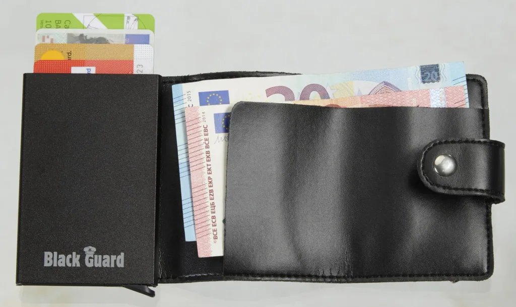 RFID protection wallet Nano Pocket