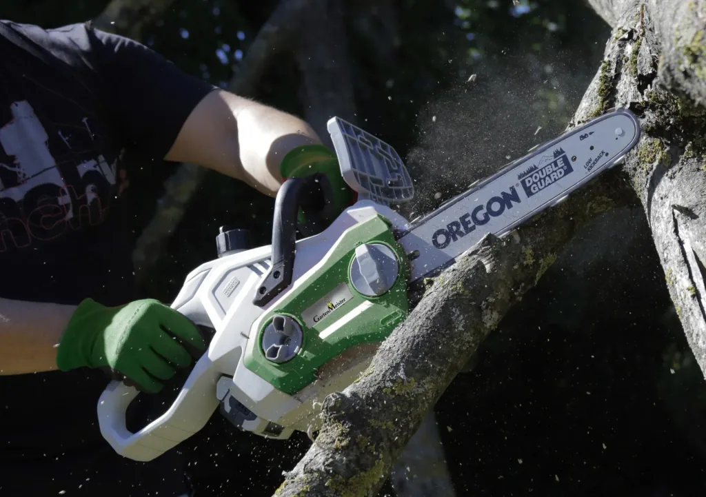 Cordless chainsaw GM AKS 4030 - without battery and charger