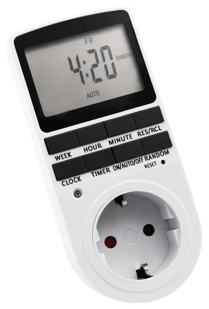 Digital timer with 10 switching programs