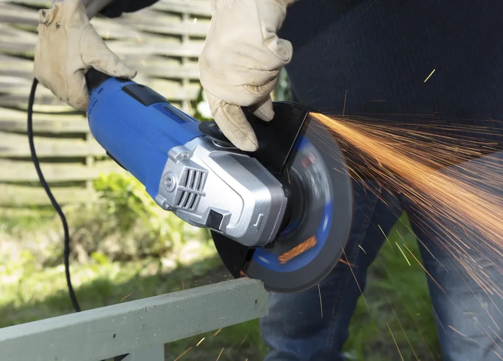 Two-hand angle grinder with soft start in a case, 2600 watts, 230 mm