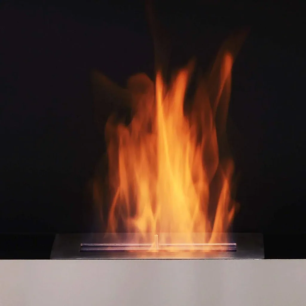 Wall fireplace with ethanol fuel