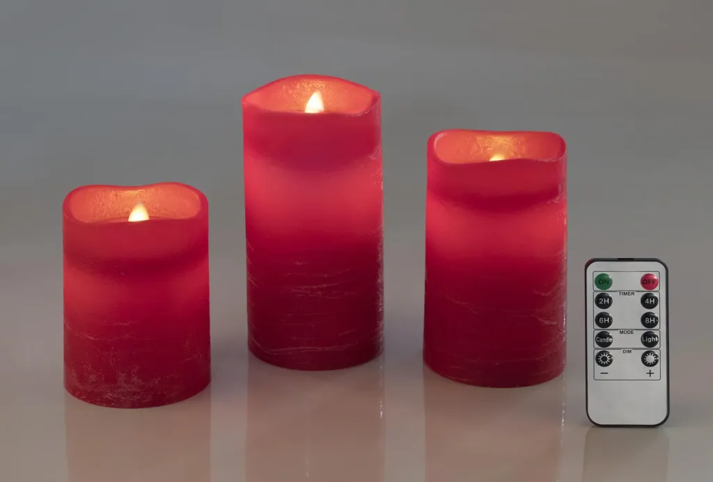 LED real wax candles with timer and flickering light - set of 3 in red