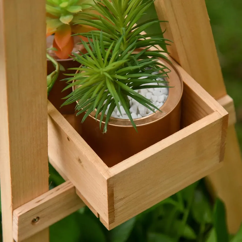 Plant shelf in windmill look natural