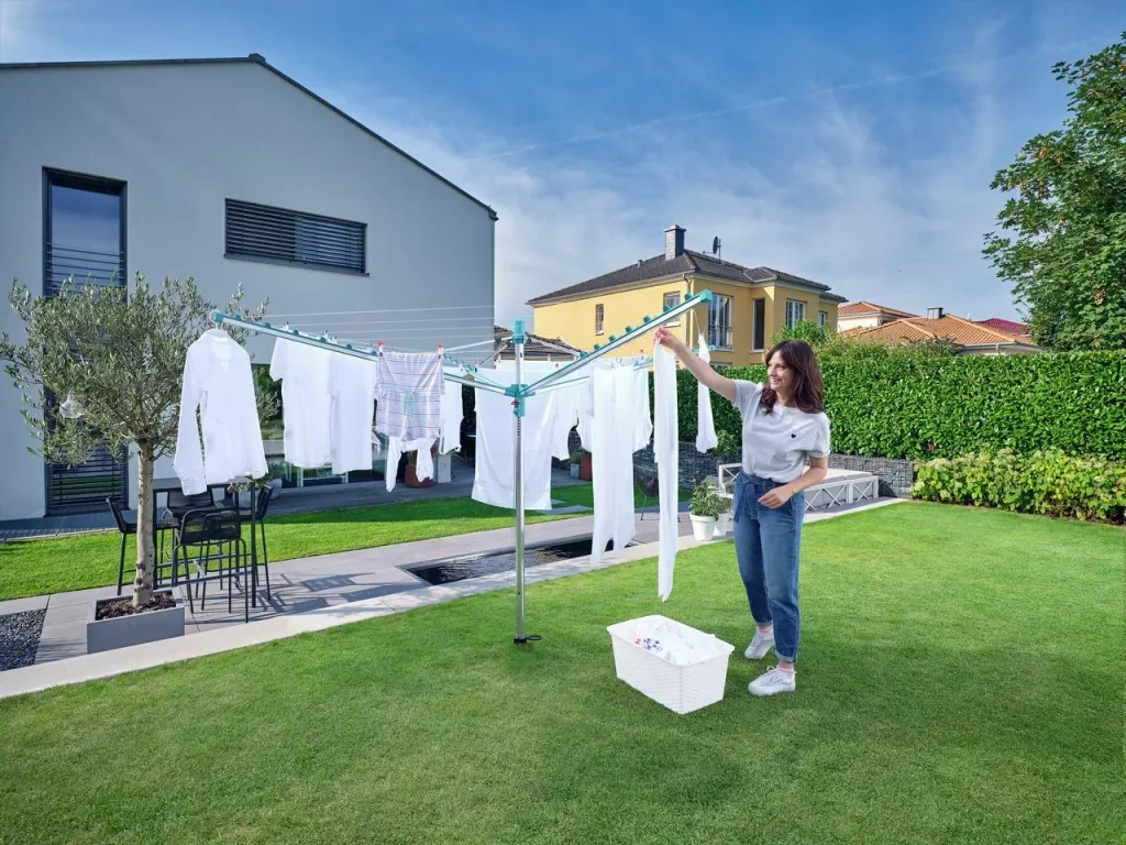 "Linomatic 400 Easy" laundry dryer, 40 meters drying area, 4 loads