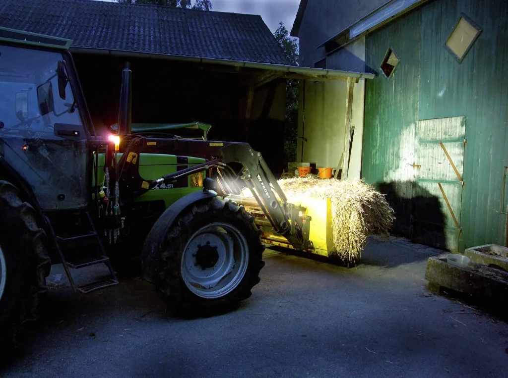 LED work light, 6 x 3 watts, 1 piece