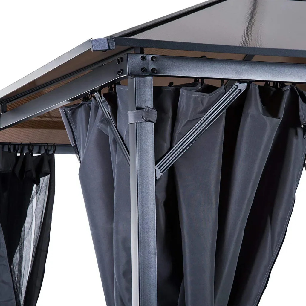Garden pavilion with side panels