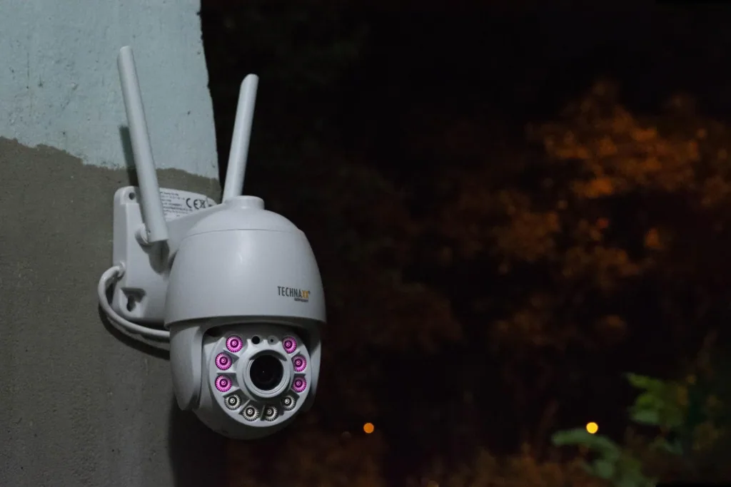 WiFi dome camera with night vision and motion detection