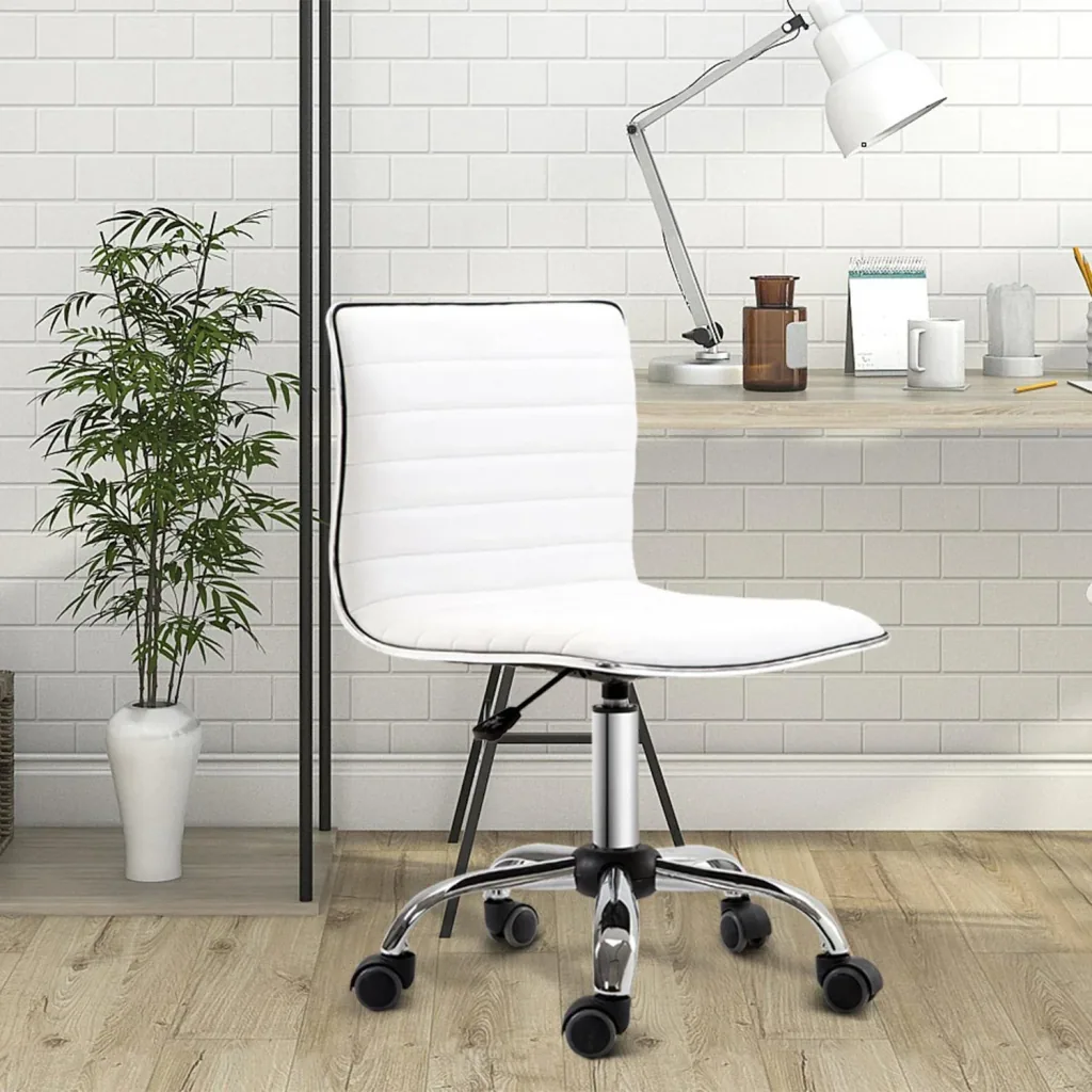 Swivel chair, white