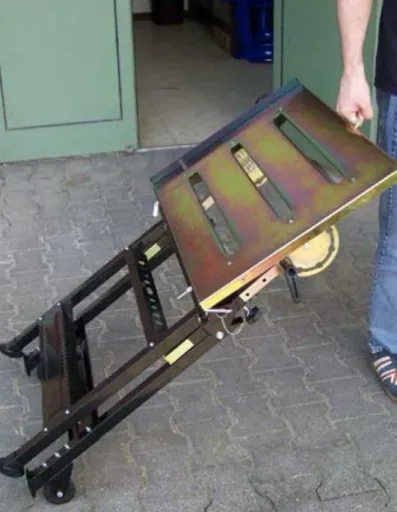 Welding and assembly table