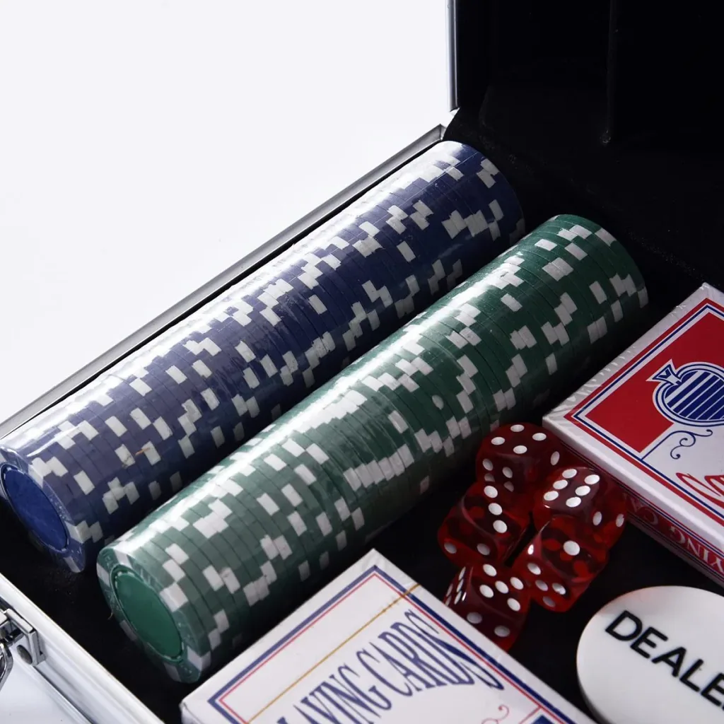 Poker case with 200 chips silver