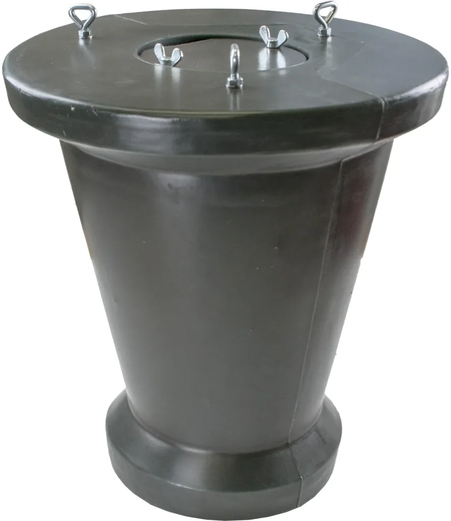 Automatic feeder Pro 12V including storage container and solar charger