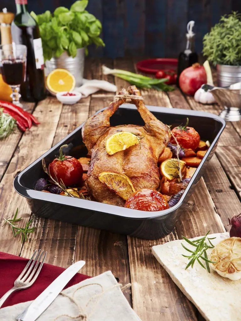 Enamel roaster including recipe book