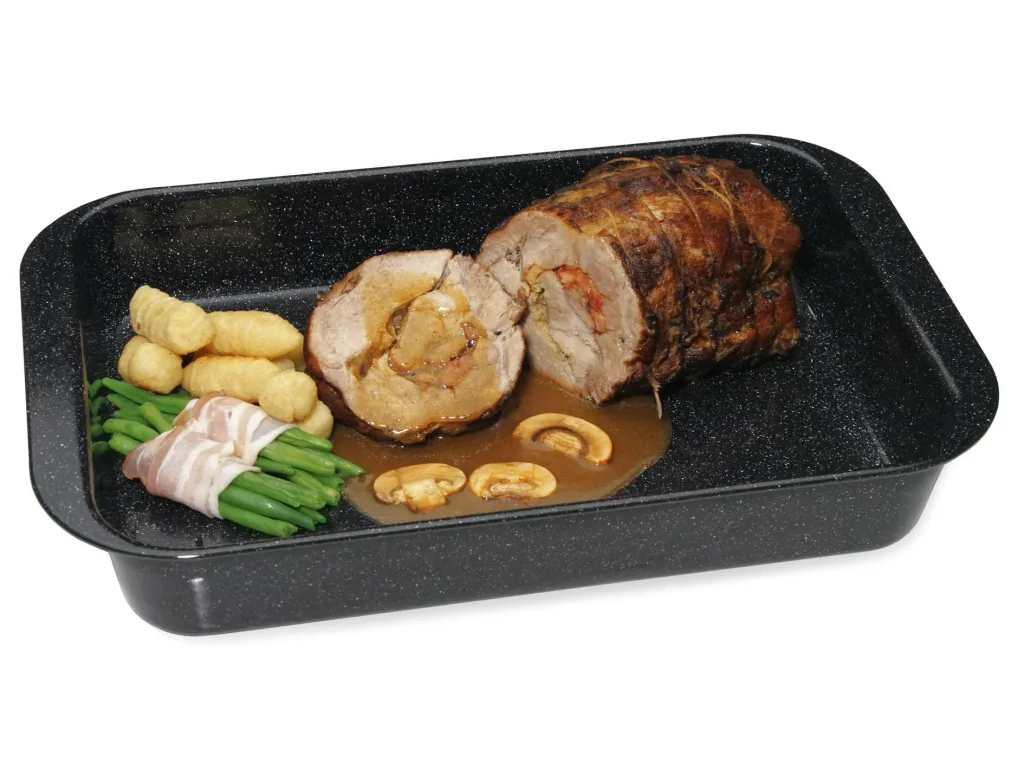 Enamel roaster including recipe book