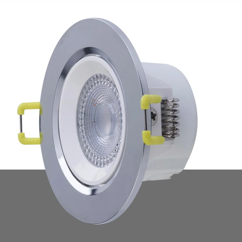 Swiveling recessed spotlight