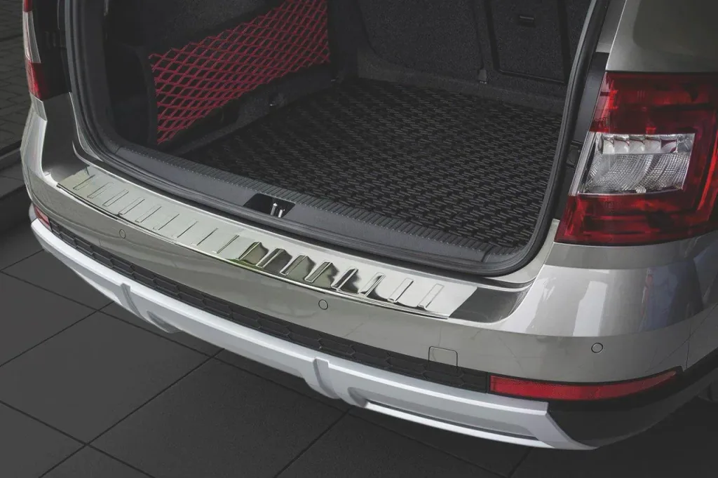 Loading sill protection for Skoda Octavia III 5D Scout built from 2014>