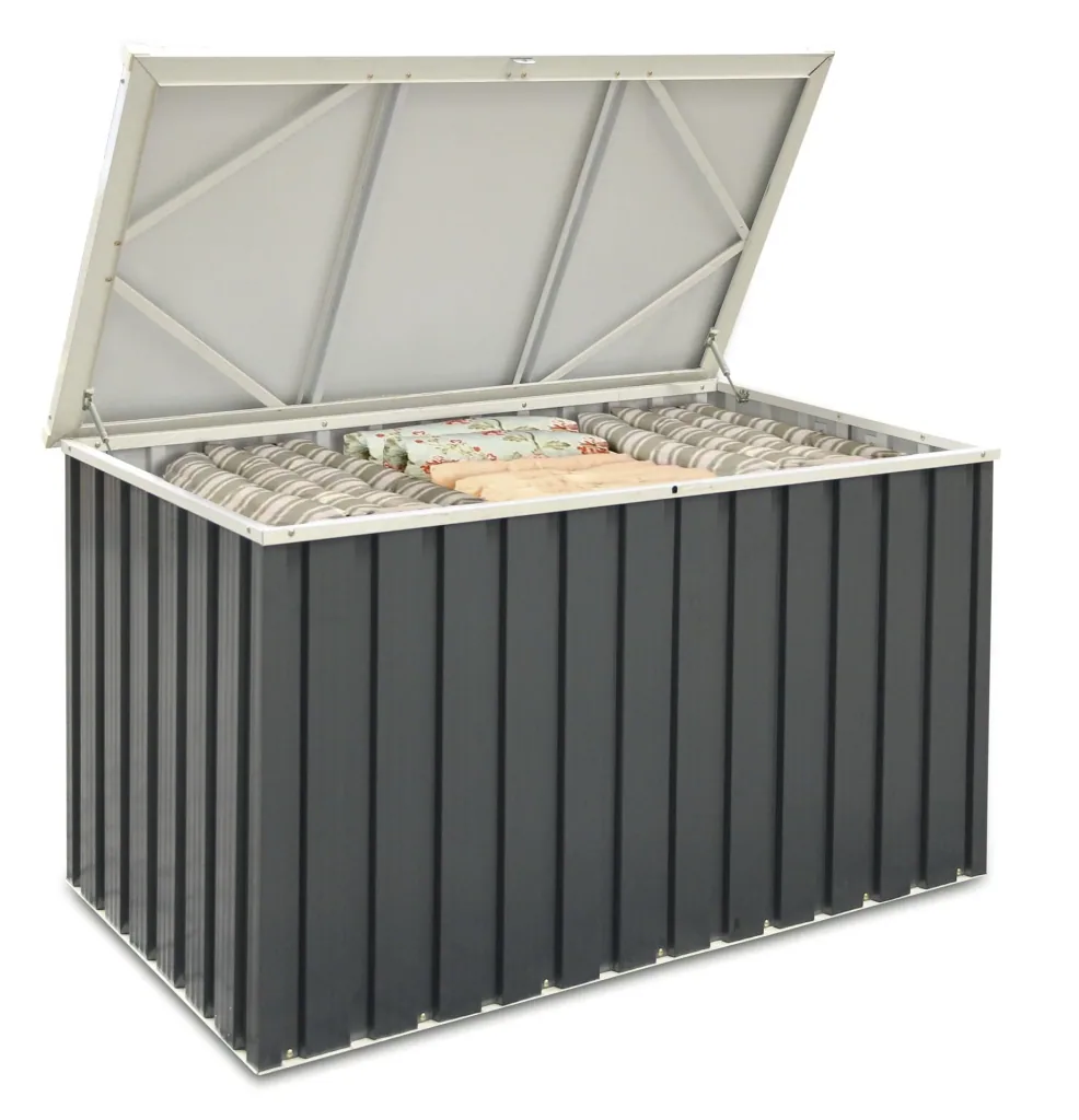 Metal tool box, 135 x 70 cm