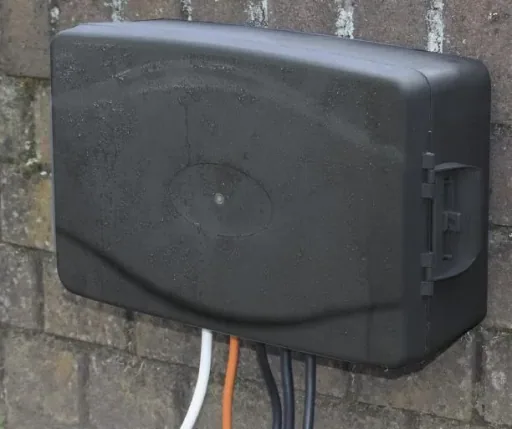 Outdoor electrical box XXL with power strip and timer