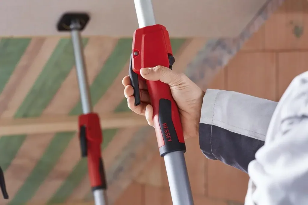 Ceiling and mounting support STE 2500