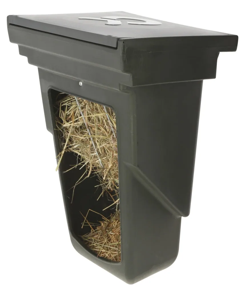 Small combo feed box for calf hutch fencing