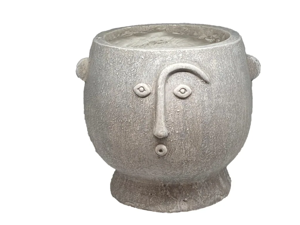 Magnesia planter with face