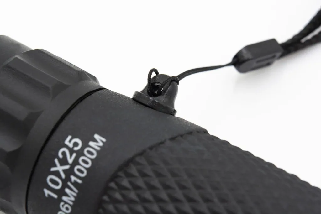 Monocular with eyepiece adjustment, black