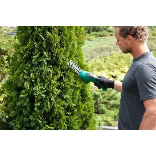 Accu grass and shrub shears with handle and wheels - 85 cm - Includes battery and charger