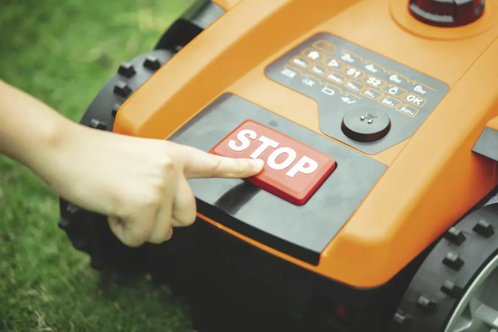 Robotic lawnmower Classic 500B - up to 500 m²