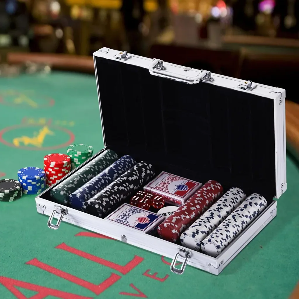 Poker case with 300 chips silver