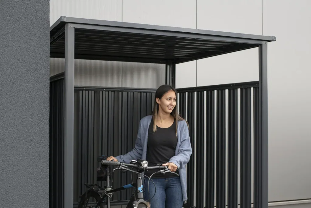 Westmann Fietsenstalling en overkapping Fieta, 180×203×210 cm, Antraciet – Staal met lamellenwanden
