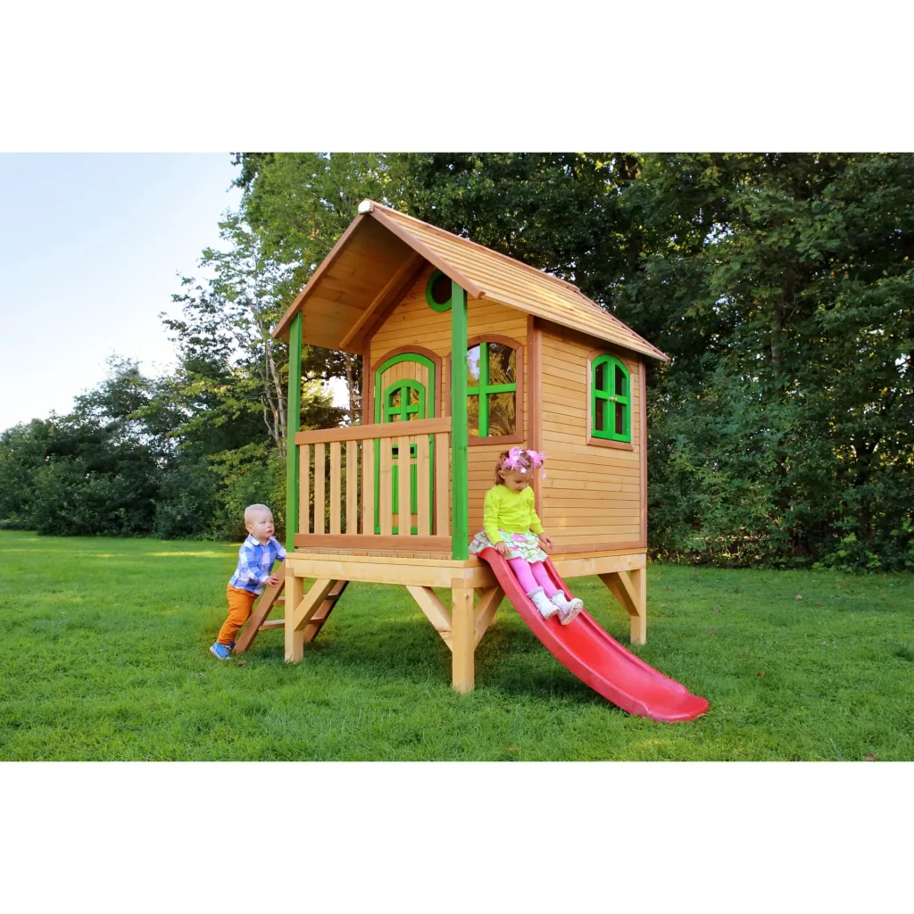 Tom Playhouse