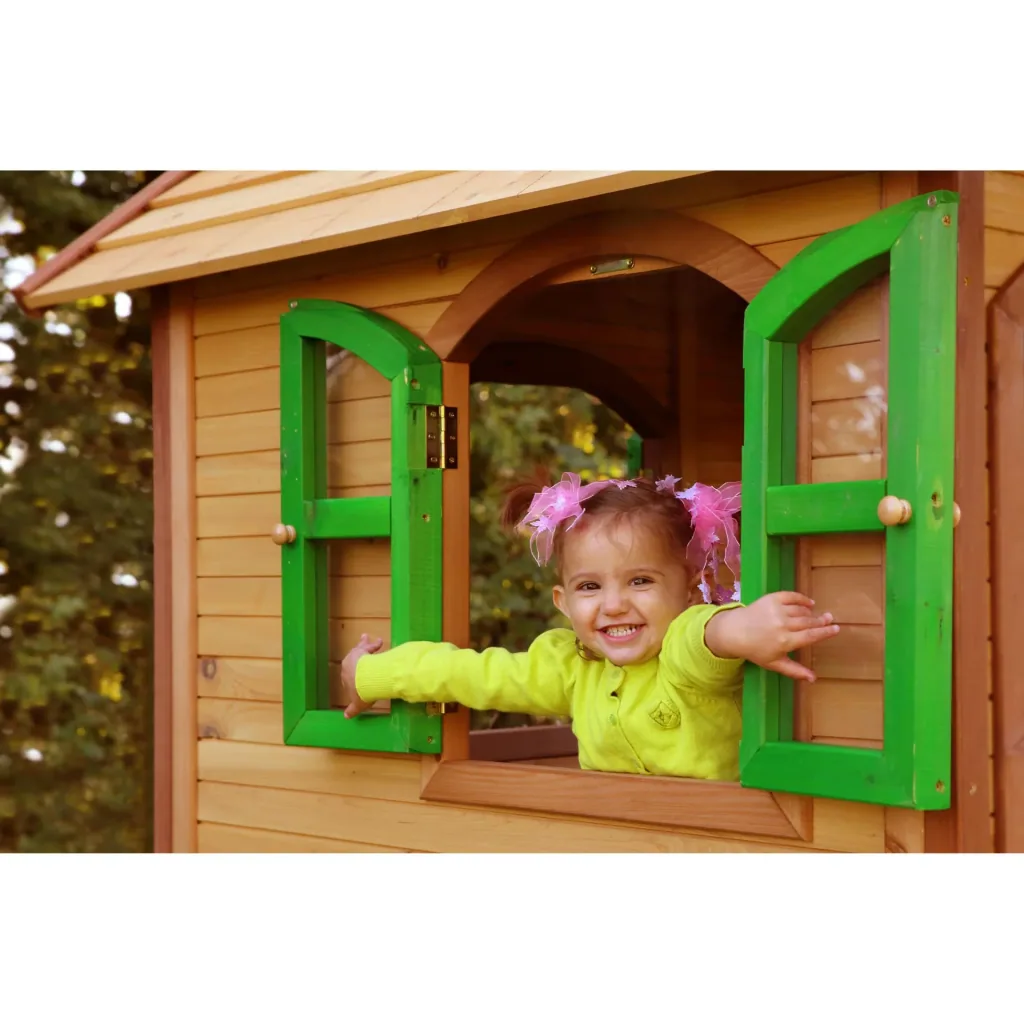Tom Playhouse
