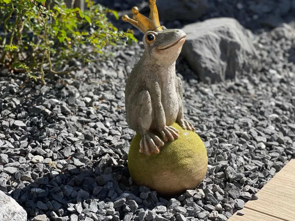 Frog Prince made of polyresin