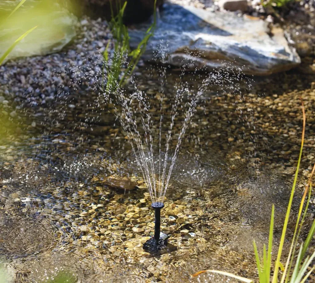 Solar pump system Rimini S with 2 watt solar module + submersible pump
