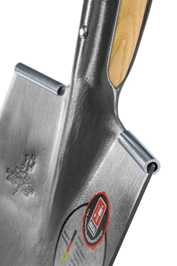 Spade, digging and nursery spade, size 2, polished, kick guard, spring adjustment, reinforcement ring, ash T-handle 85 cm