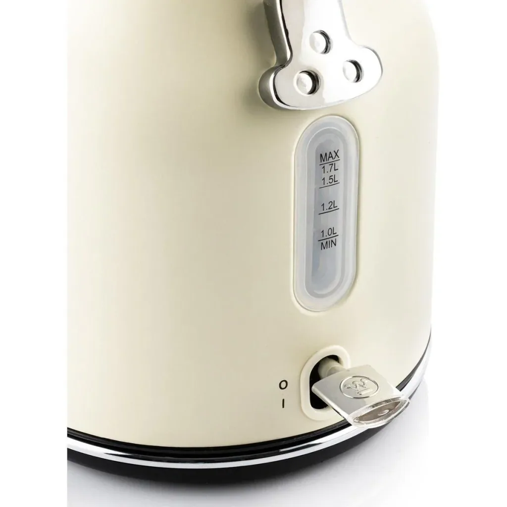Retro Kettle - 1.7 Liters - White