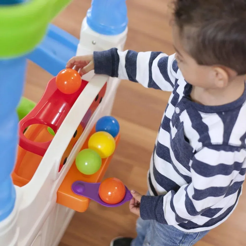 Wonderball Fun House Playhouse - Incl. 20-piece play ball set - 83.8 x 91.4 x 106.7 cm