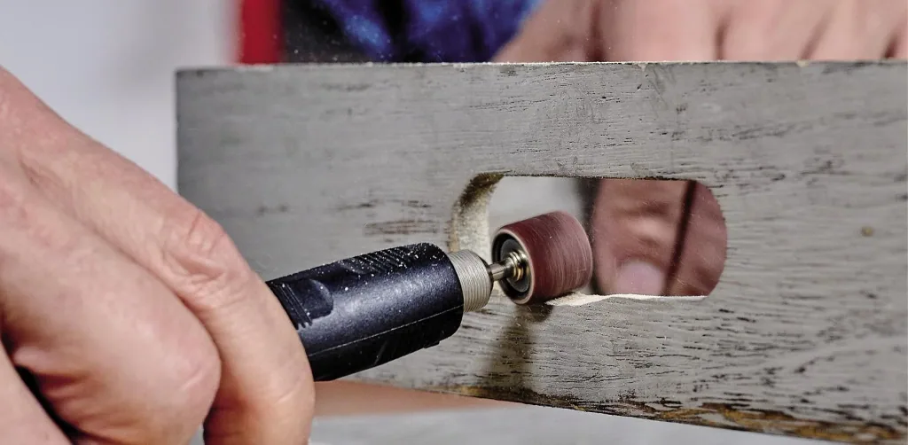 Grinding and polishing accessory set