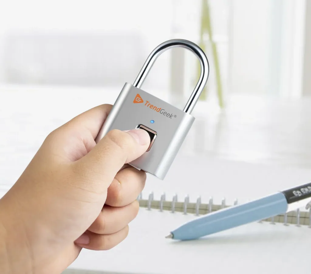 Fingerprint padlock