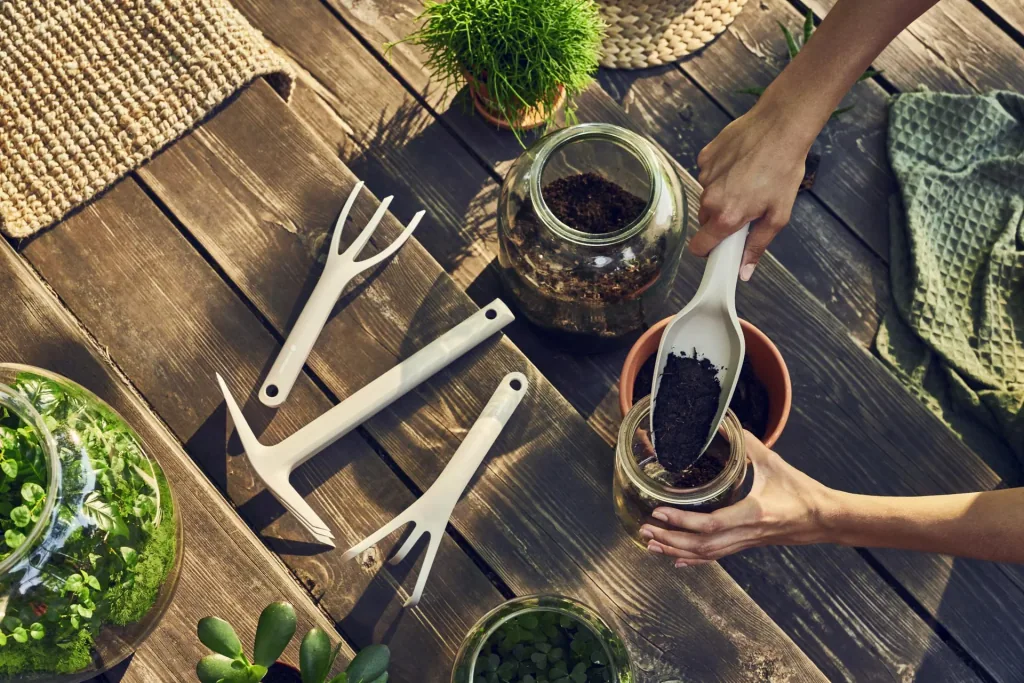 Plant fork beige