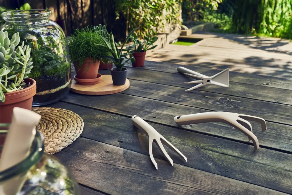 Plant fork beige