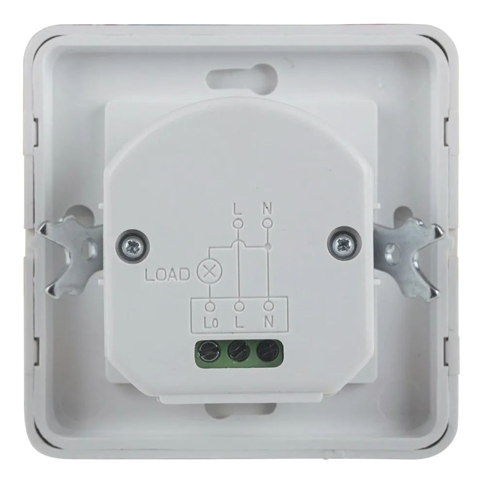 Flush-mounted motion detector
